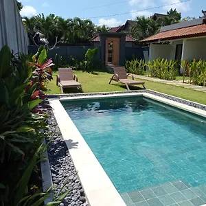 Parama Balangan , Uluwatu Indonesia