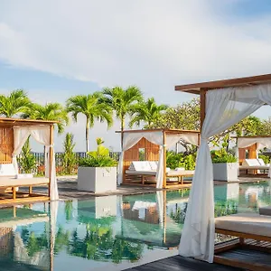 Otel Cross Paasha Bali Seminyak